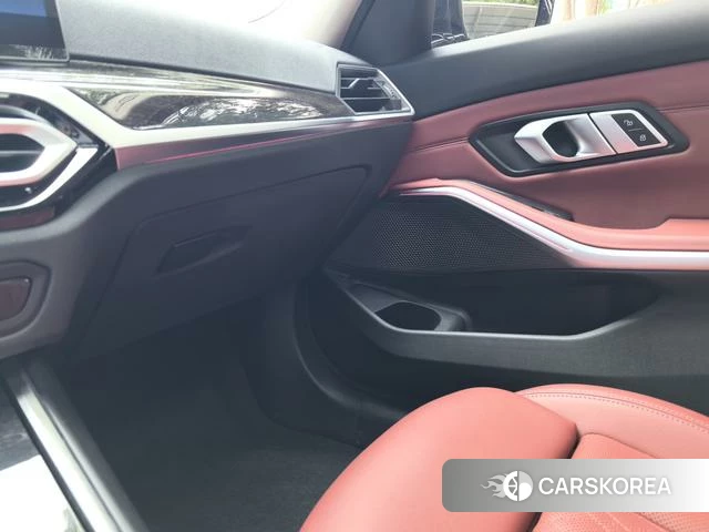 BMW 3 series id 4335080 из Китая 9