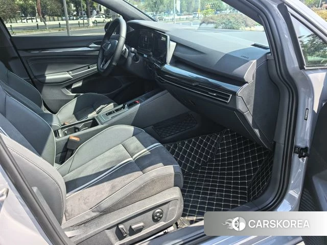 Volkswagen Golf id 4277109 из Китая 15