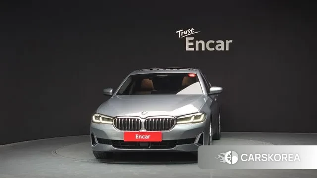 BMW 5 Series (G30) id 3372583 из Кореи 13