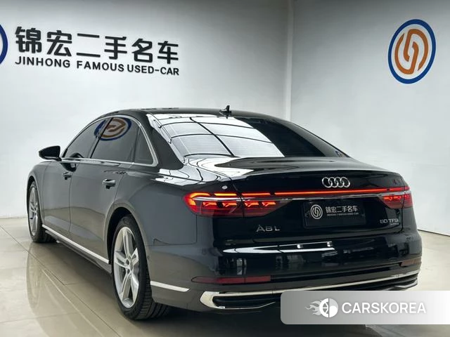 Audi A8 id 4265930 из Китая 16