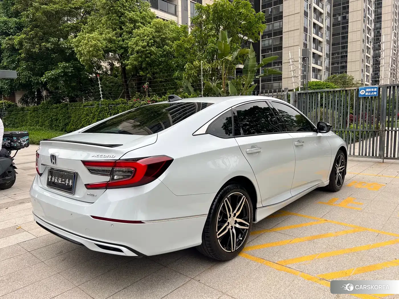 Honda Accord id 4570455 из Китая 9