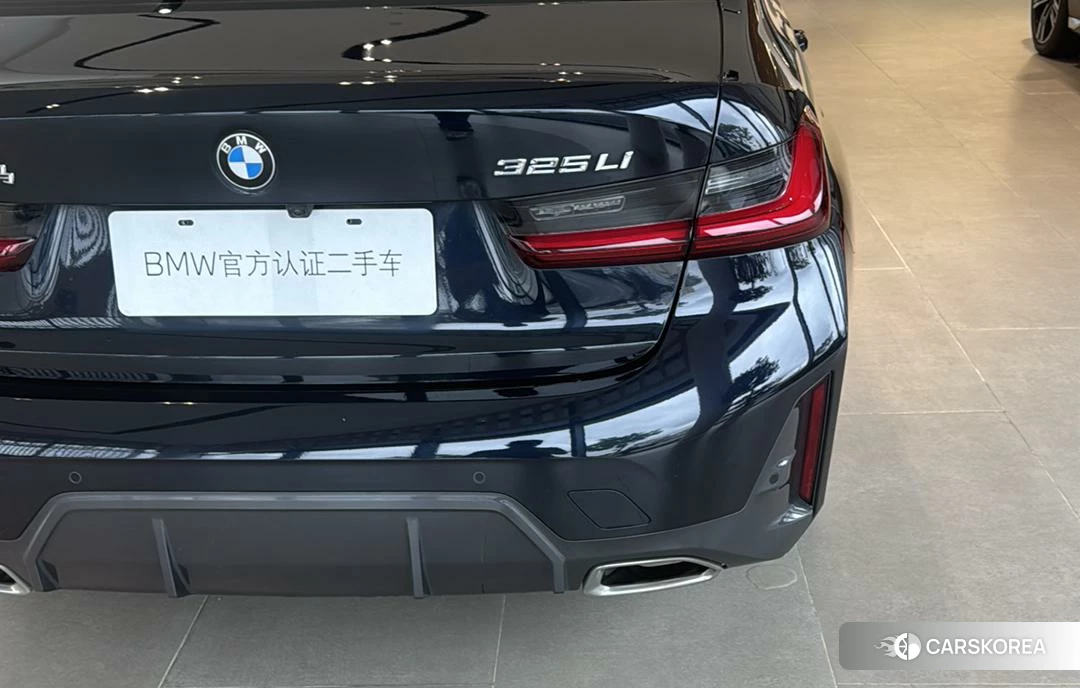 BMW 3 series 2022 Черный из Китая, фото 5