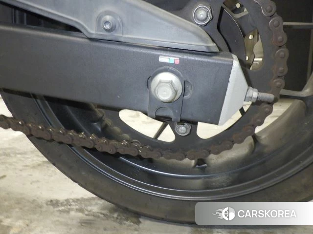 Проданный Honda CBR400R id 4184741 из Японии, фото 23