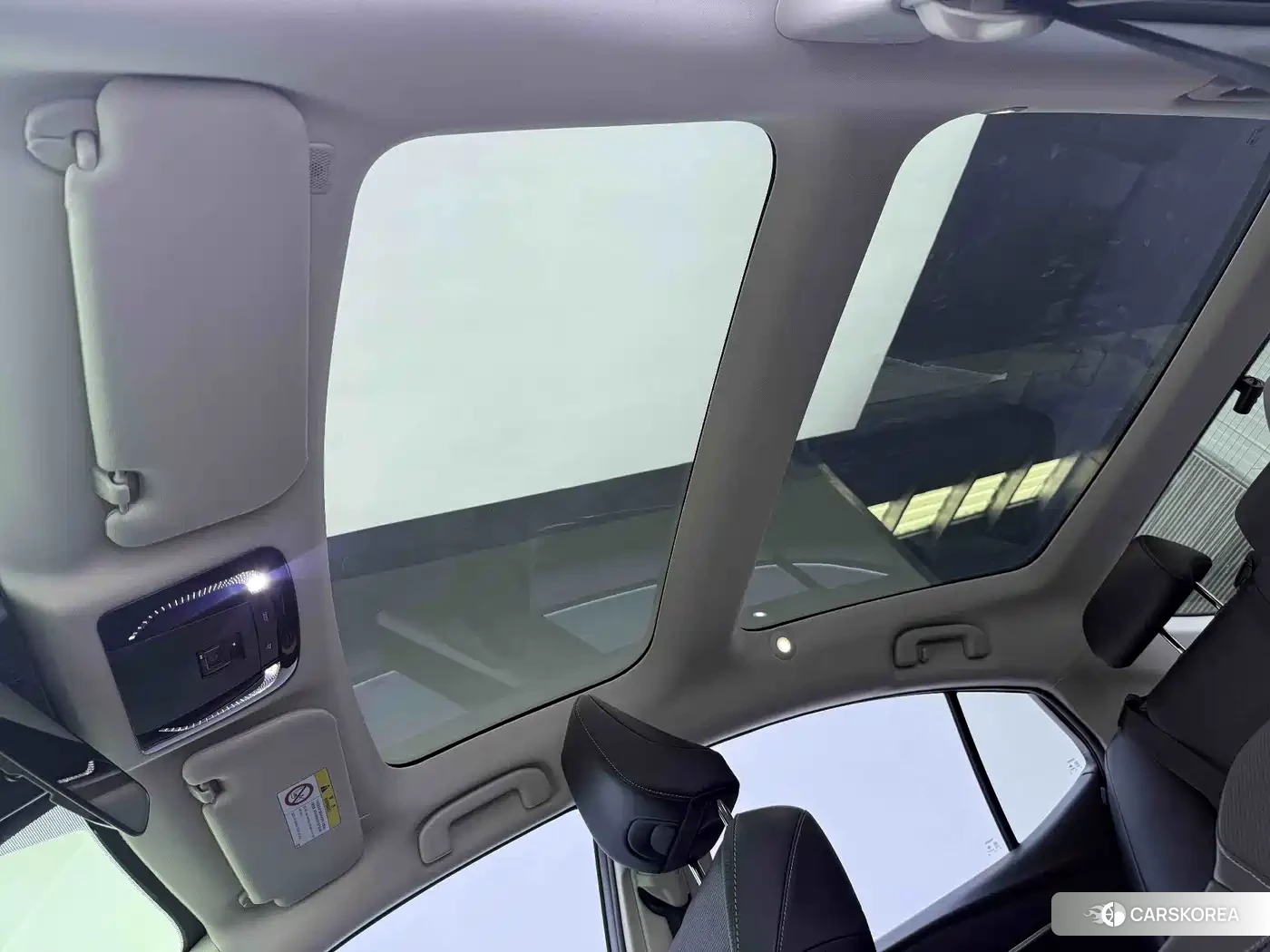 Toyota Camry 2024 Белый из Китая, фото 4