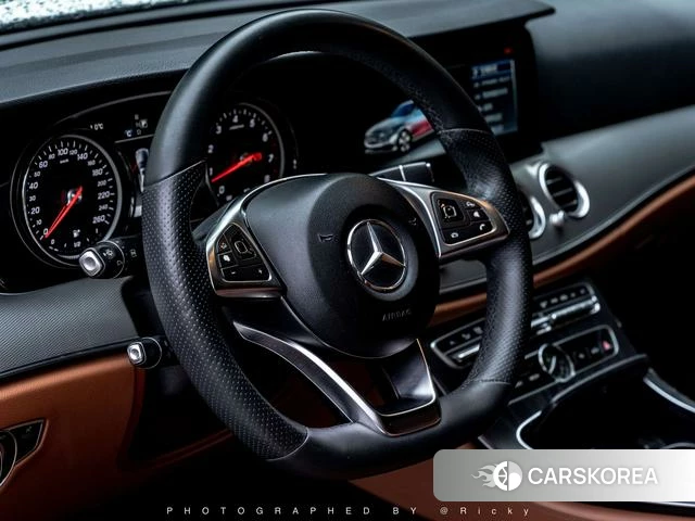 Mercedes-Benz E-class 2018 Белый из Китая, фото 3