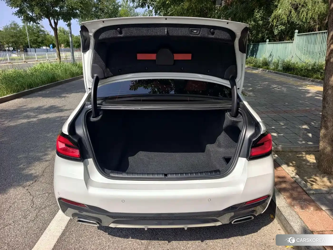 BMW 5 series id 4681153 из Китая 18