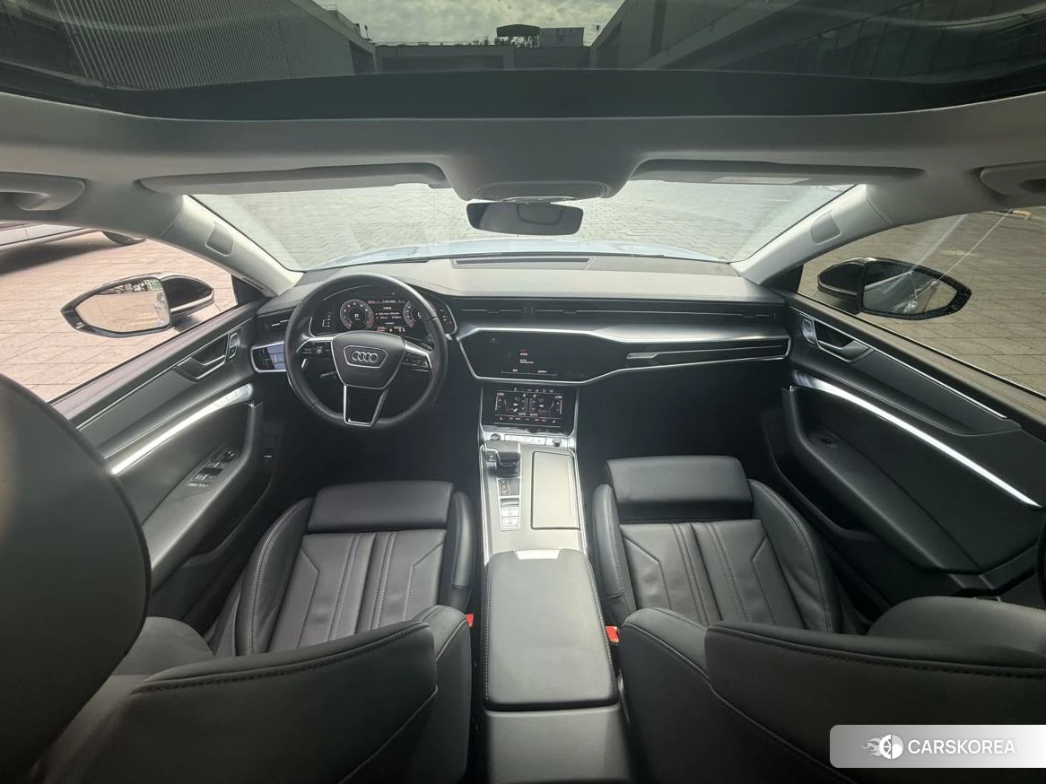 Audi A7 2022 Черный из Китая, фото 3