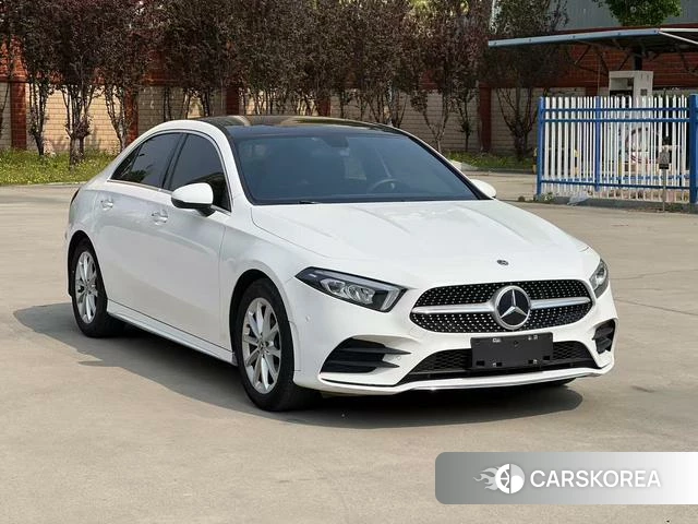 Mercedes-Benz Class A 2021 Белый из Китая, фото 4