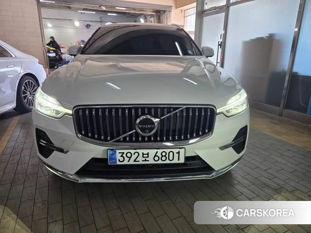 Volvo XC60 second Generation 2023 Белый из Кореи, фото 3