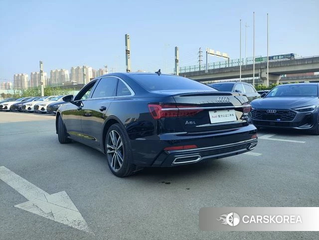 Audi A6L id 4254073 из Китая 7