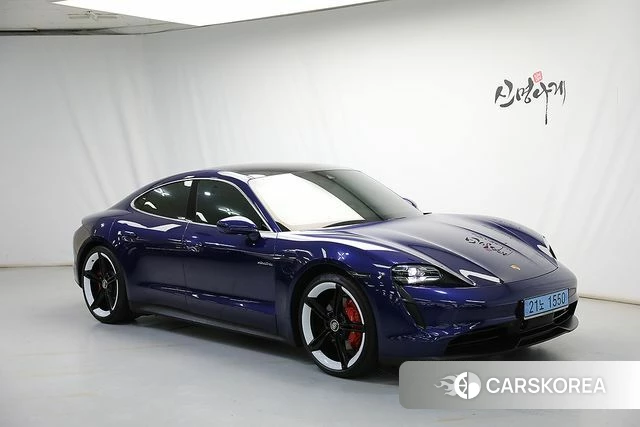 Porsche Taycan id 4624975 из Кореи 10