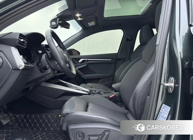 Audi A3 2023 Зеленый из Китая, фото 5