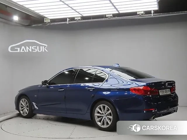 BMW 5 Series (G30) id 3480184 из Кореи 13