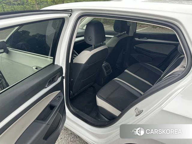 Volkswagen Golf id 4306828 из Китая 13