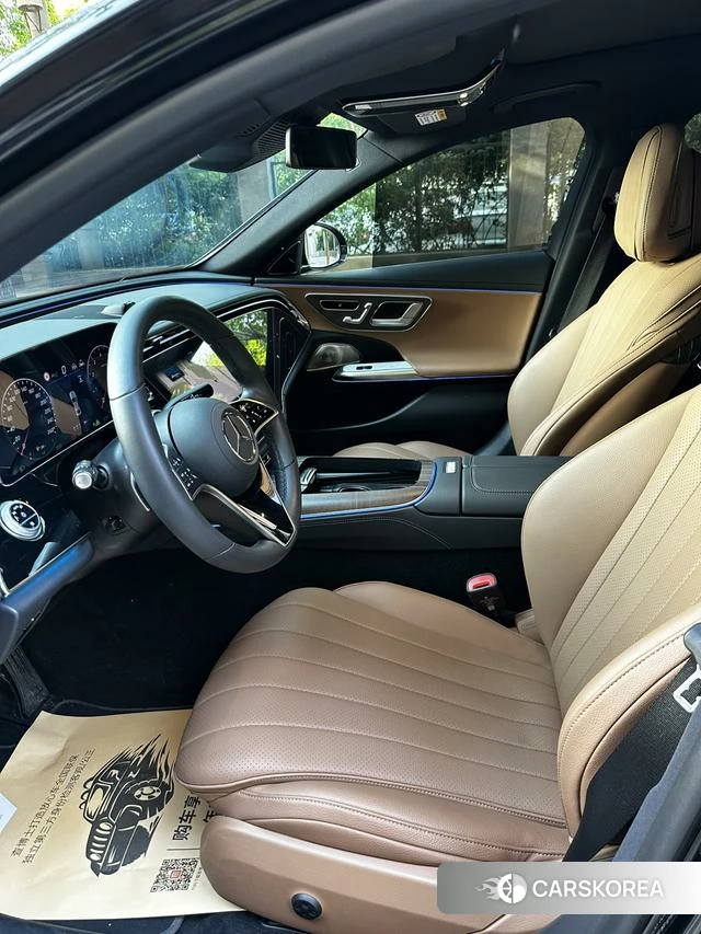 Mercedes-Benz E-class 2024 Черный из Китая, фото 4