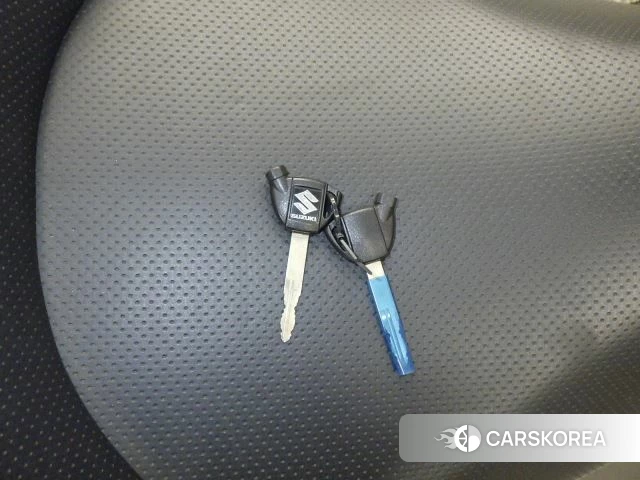 Проданный Suzuki SKYWAVE 250S id 3999917 из Японии, фото 17