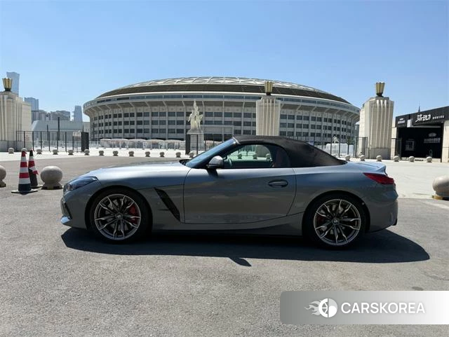 BMW Z4 2024 Серебристо-серый из Китая, фото 4