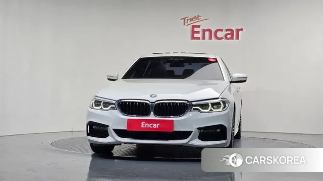 BMW 5 Series (G30) id 3391792 из Кореи 13