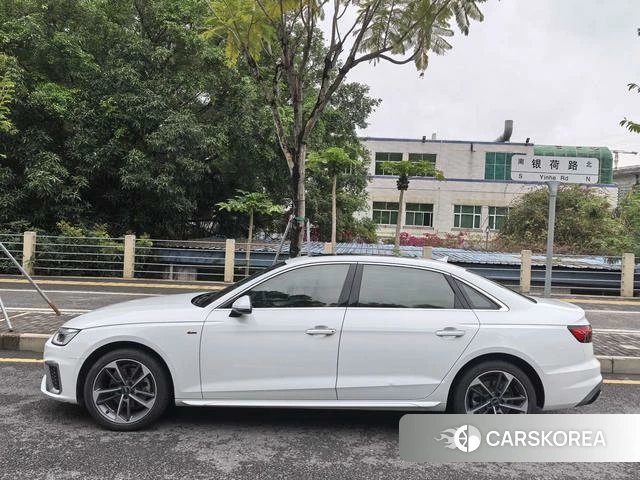 Audi A4L id 4259986 из Китая 7