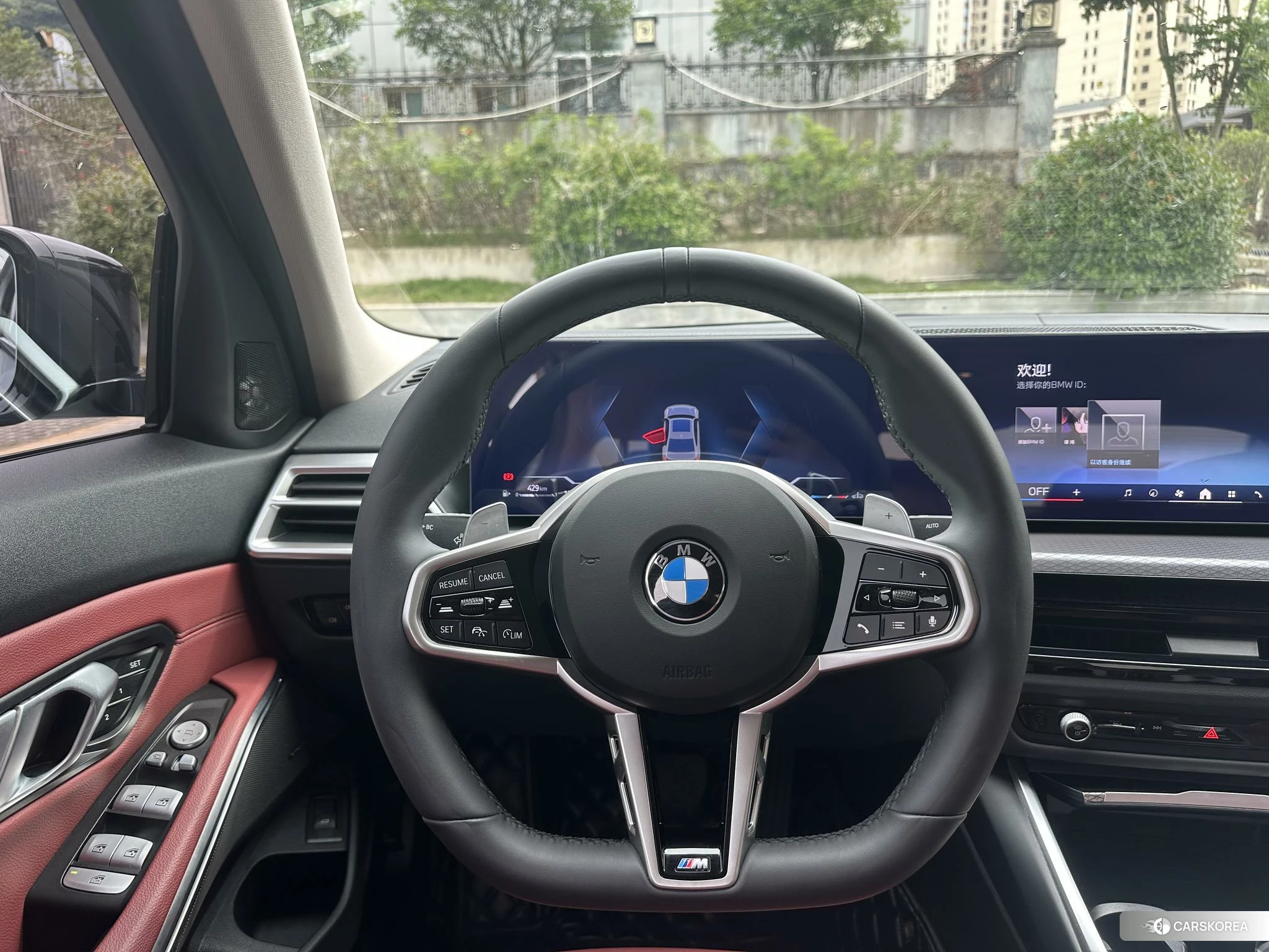 BMW 3 series 2024 Серебристо-серый из Китая, фото 3