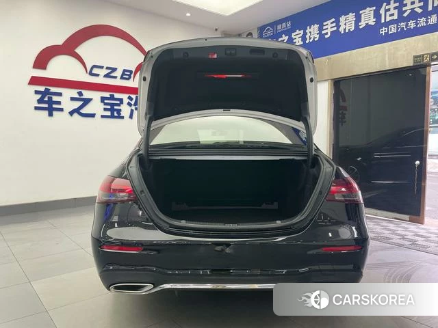 Mercedes-Benz E-class id 4297263 из Китая 10