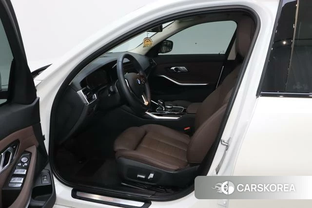 BMW 3 series id 4257775 из Китая 13