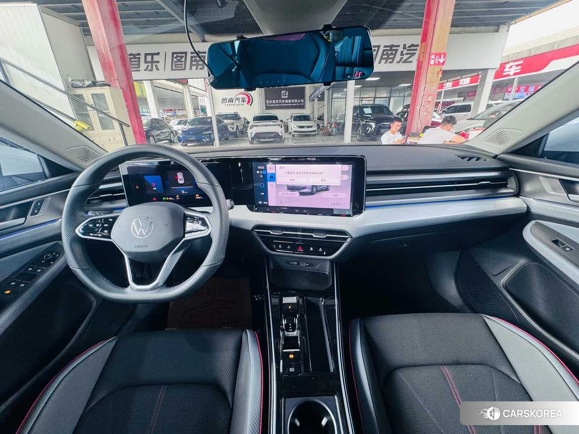 Volkswagen Lingdu 2023 Белый из Китая, фото 3