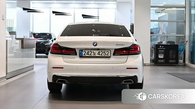 BMW 5 Series (G30) id 4769424 из Кореи 13