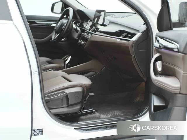 BMW X1 id 4214512 из Китая 17