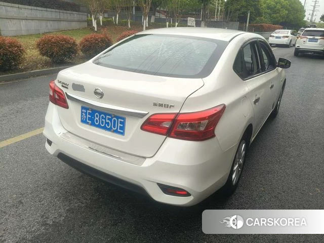 Nissan Xuan Yi 2020 Белый из Китая, фото 5