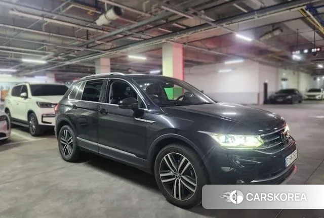 Volkswagen Tiguan second Generation 2021 Черный из Кореи, фото 4