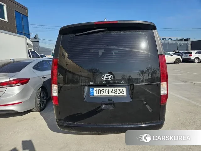 Hyundai Staria id 3706966 из Кореи 7
