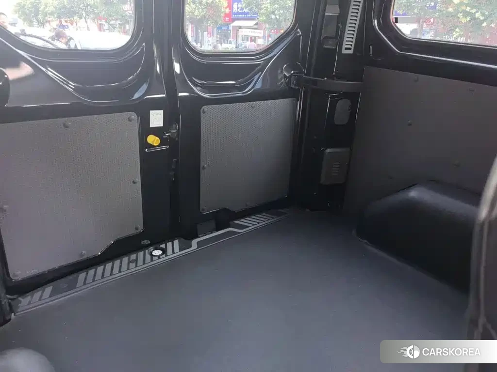 Ford Transit 2025 Черный из Китая, фото 3