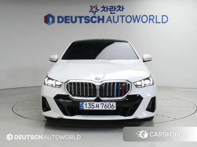 BMW 5 Series (G60) id 4870720 из Кореи 13