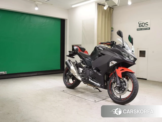 Проданный Kawasaki NINJA 250 2018 из Японии, фото 3