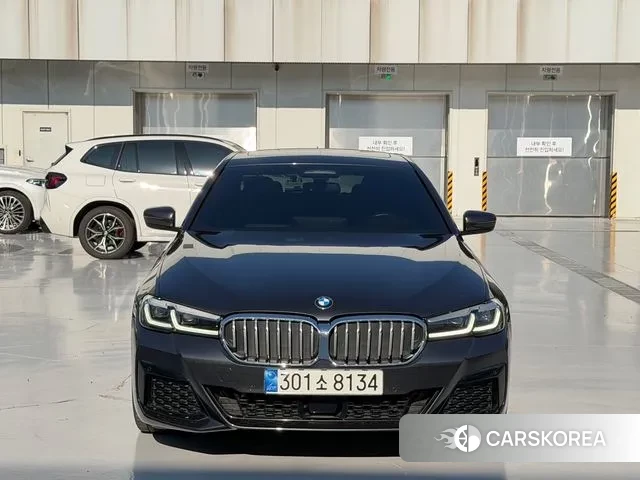BMW 5 Series (G30) 2022 Серый из Кореи, фото 3