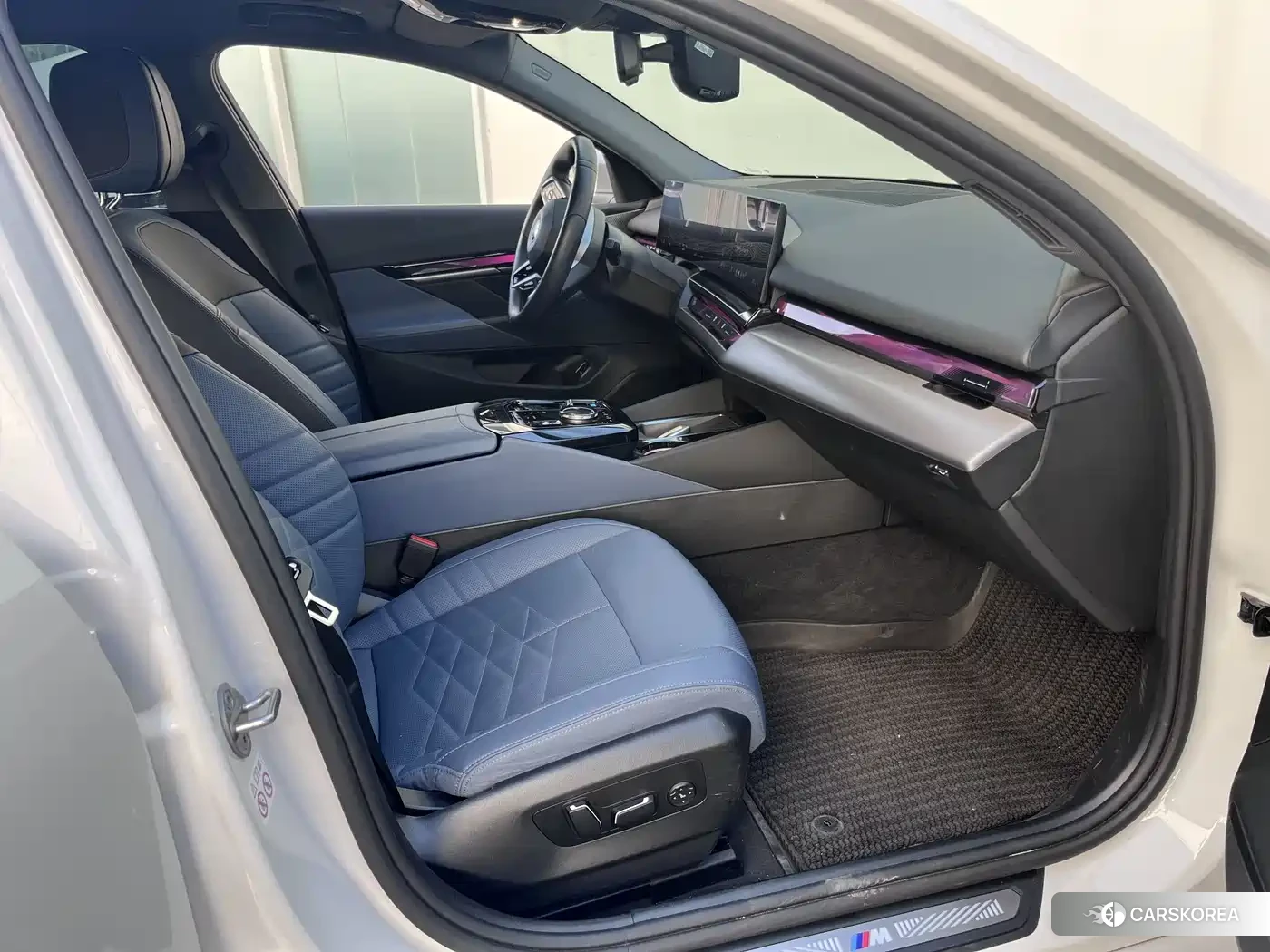 BMW i5 id 4538984 из Китая 9