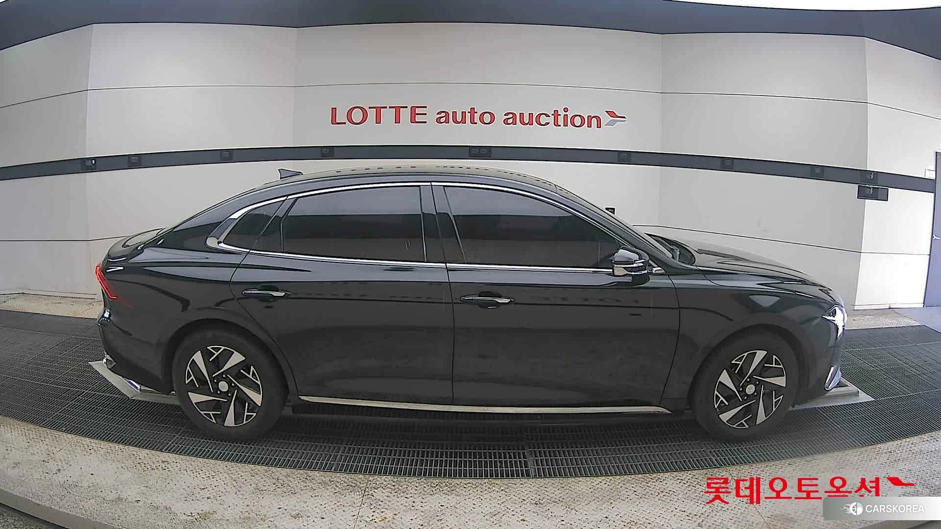 Hyundai Grandeur Hybrid id 4289501 из Кореи 23