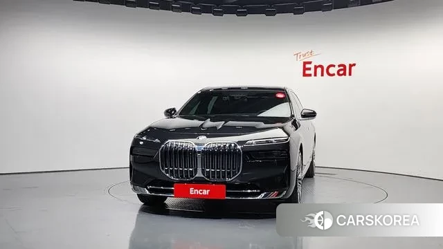 BMW 7 Series (G70) id 3405528 из Кореи 13