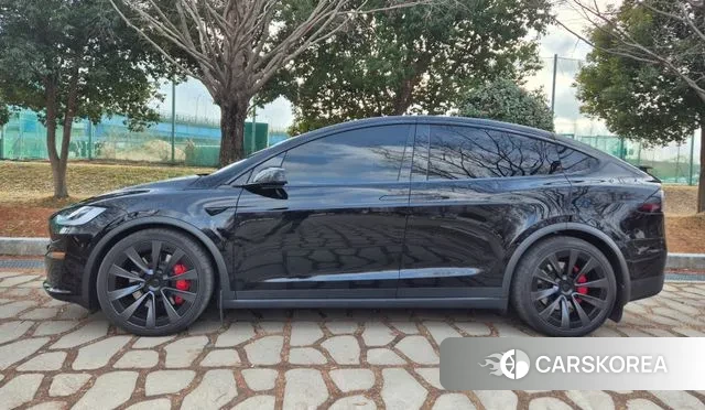 Tesla Model X 2023 Черный из Кореи, фото 4