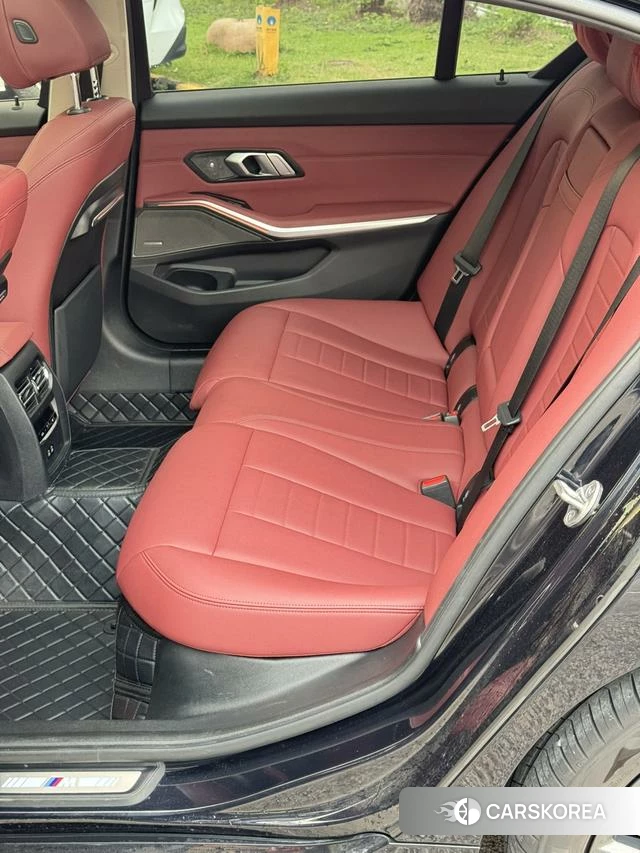 BMW 3 series 2021 Черный из Китая, фото 3