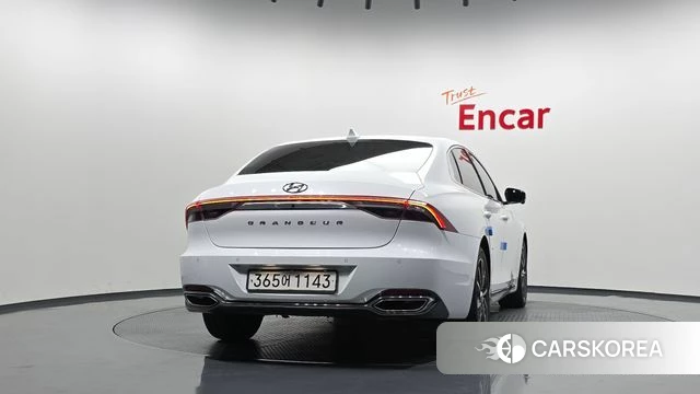 Hyundai The New Grandeur IG id 4779193 из Кореи 23