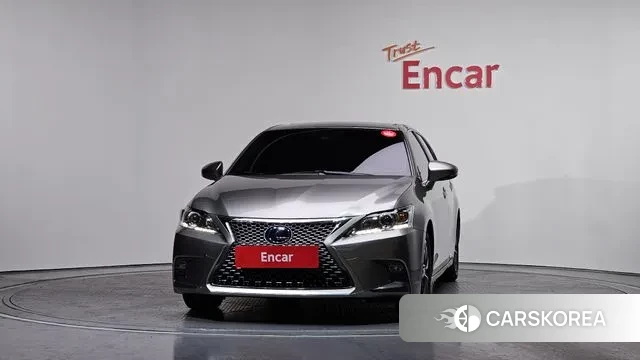 Lexus CT200h id 3621803 из Кореи 13