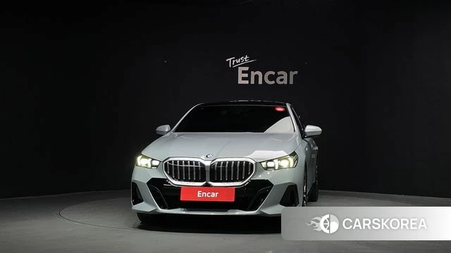 BMW 5 Series (G60) id 4381334 из Кореи 23