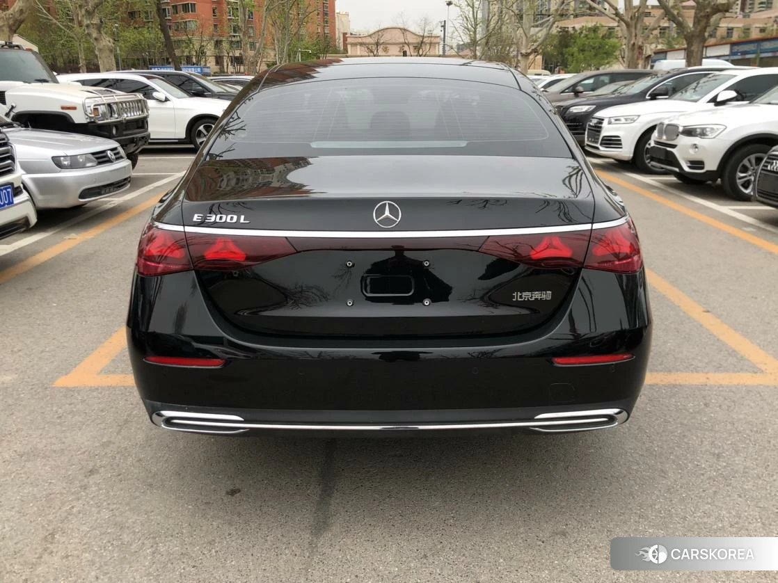 Mercedes-Benz E-Class id 4513496 из Китая 23
