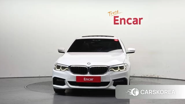 BMW 5 Series (G30) id 4416874 из Кореи 23