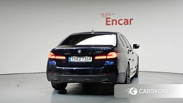 BMW 5 Series (G30) id 4202081 из Кореи 23