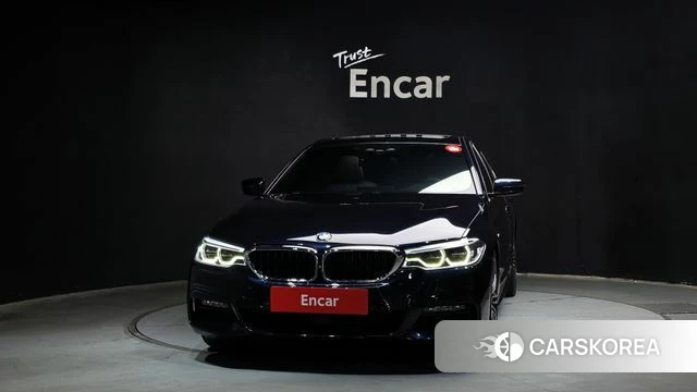 BMW 5 Series (G30) id 4384005 из Кореи 23