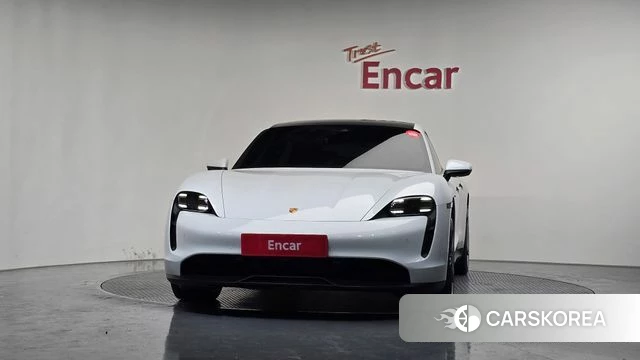 Porsche Taycan id 4230867 из Кореи 23