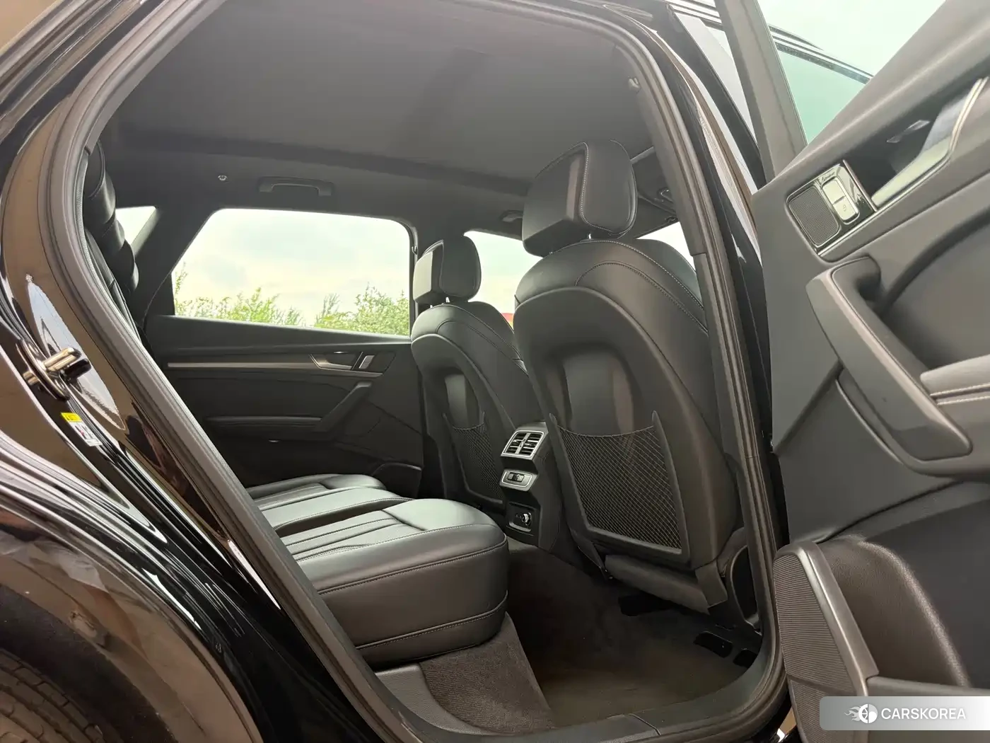 Audi Q5L id 4669226 из Китая 18